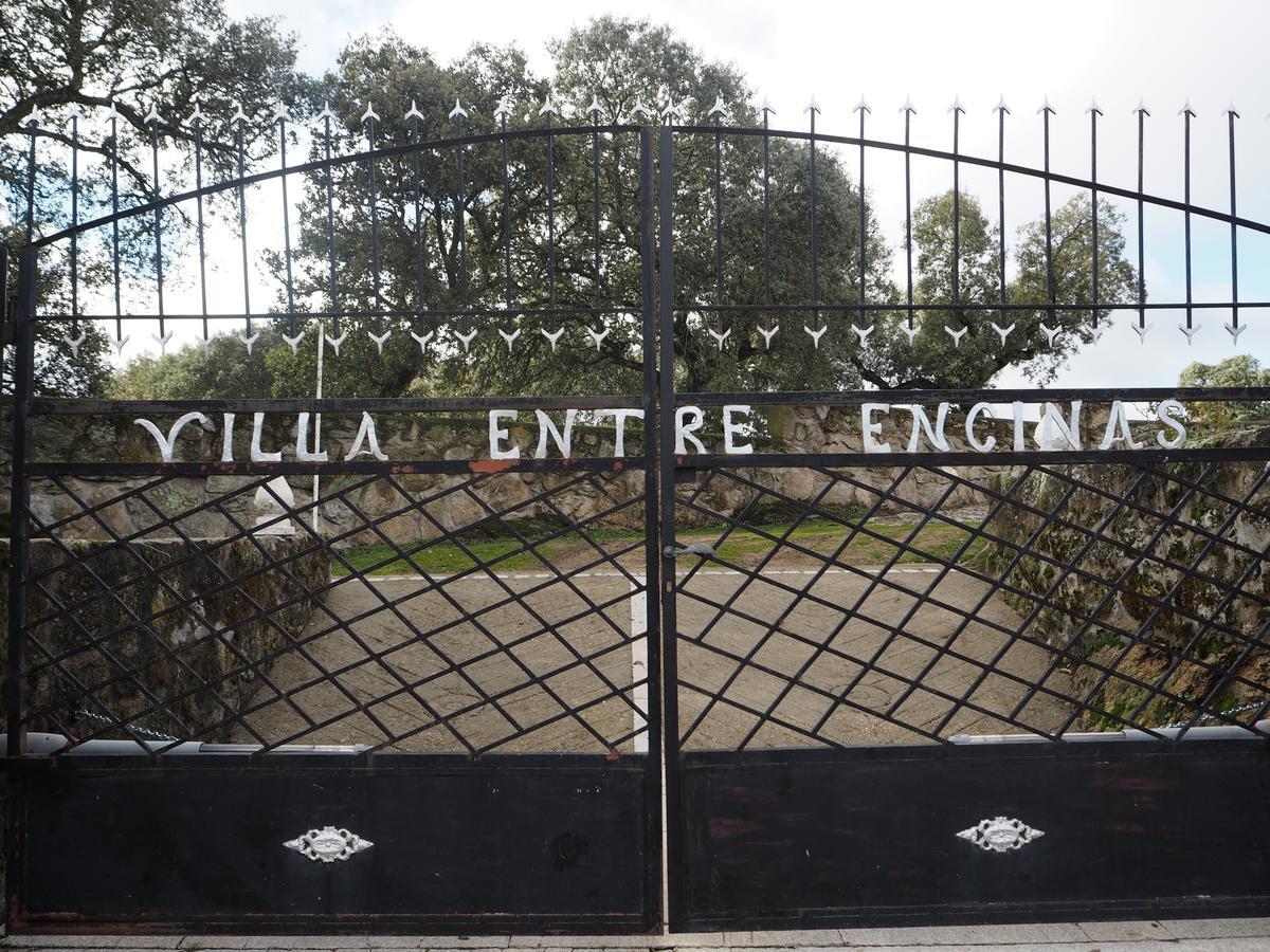 Villa Entre Encinas Moralina Exterior photo